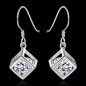 Kocka fülbevaló Swarovski kristállyal. 00019ec