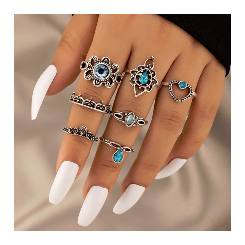 Elegáns és divatos 8 db-os gyűrű szett. 39-2