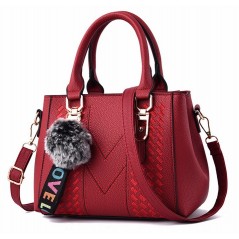 Piros, varrott mintás női táska, kistáska. 5028-4oc